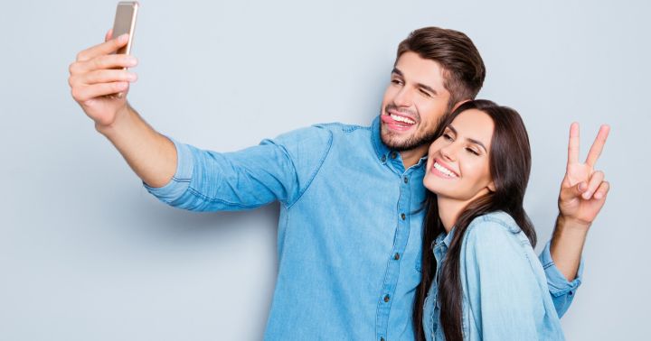 Как подчеркнуть свою улыбку на фотографиях?